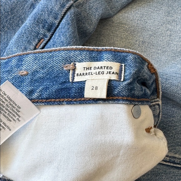 NEW Madewell The Darted Barrel-Leg Jean size 28 - Picture 3 of 5